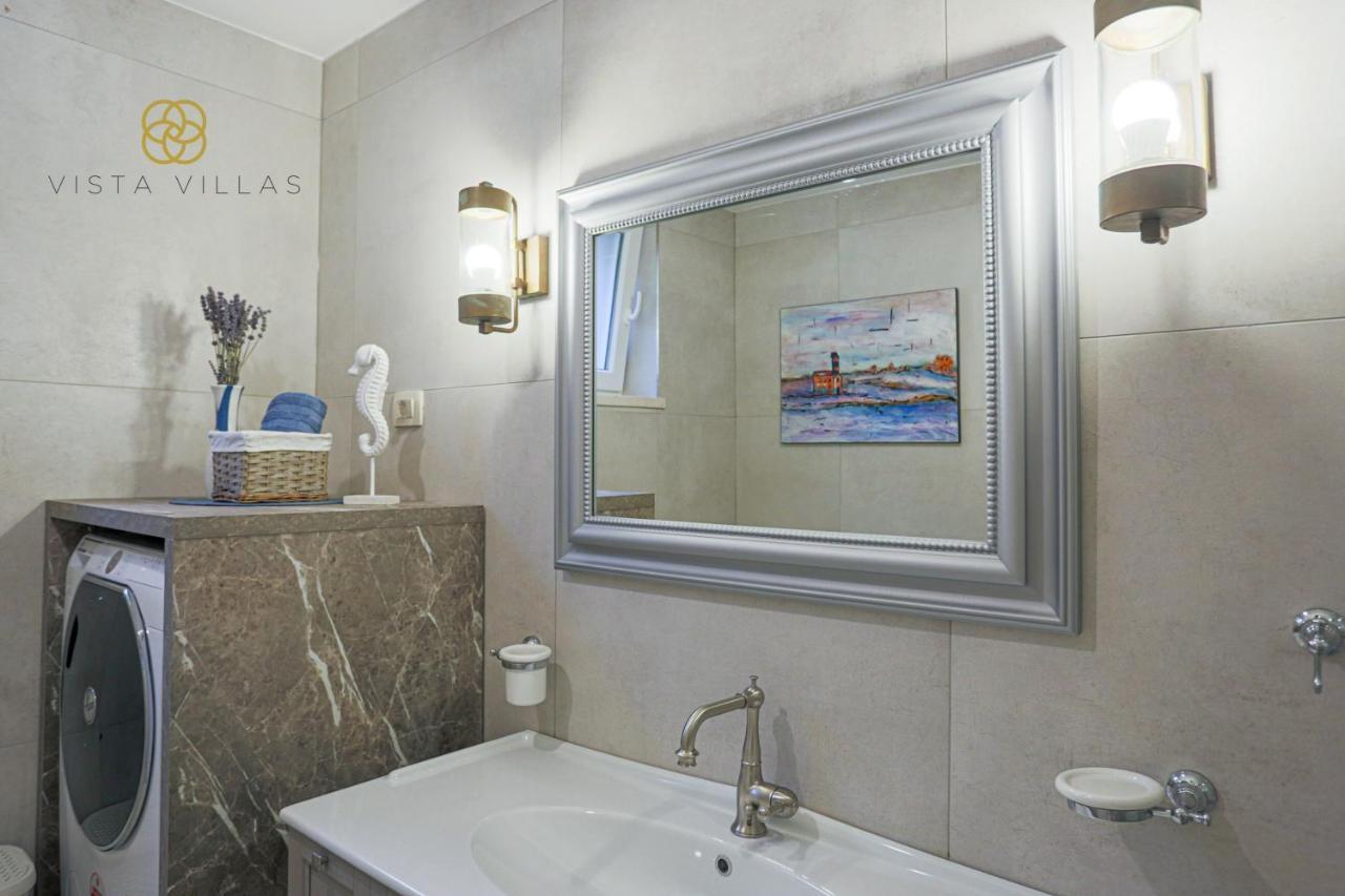 Vista Villas - Salty Kisses Apartment Villa S Ražanac Eksteriør billede